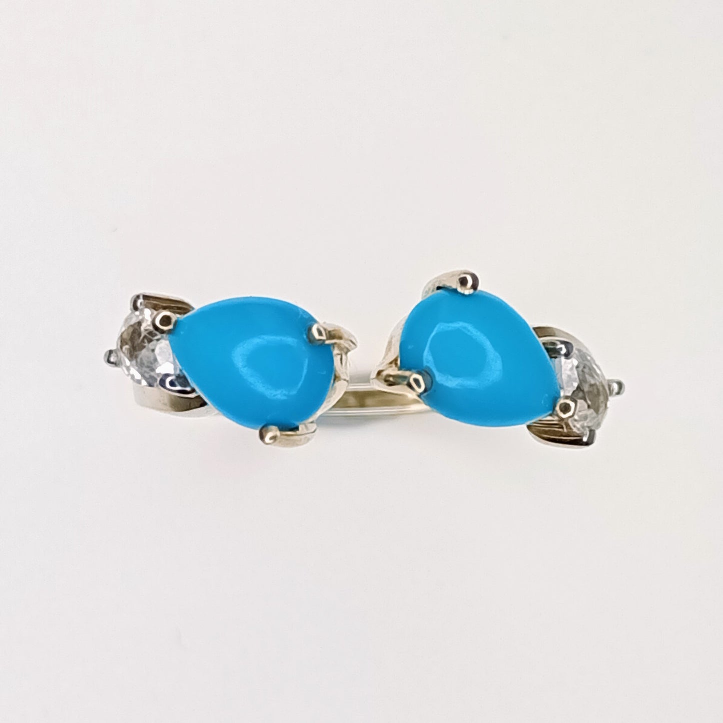 Size L-M Sleeping Beauty Turquoise and White Zircon 9K Gold Ring 1.81cts