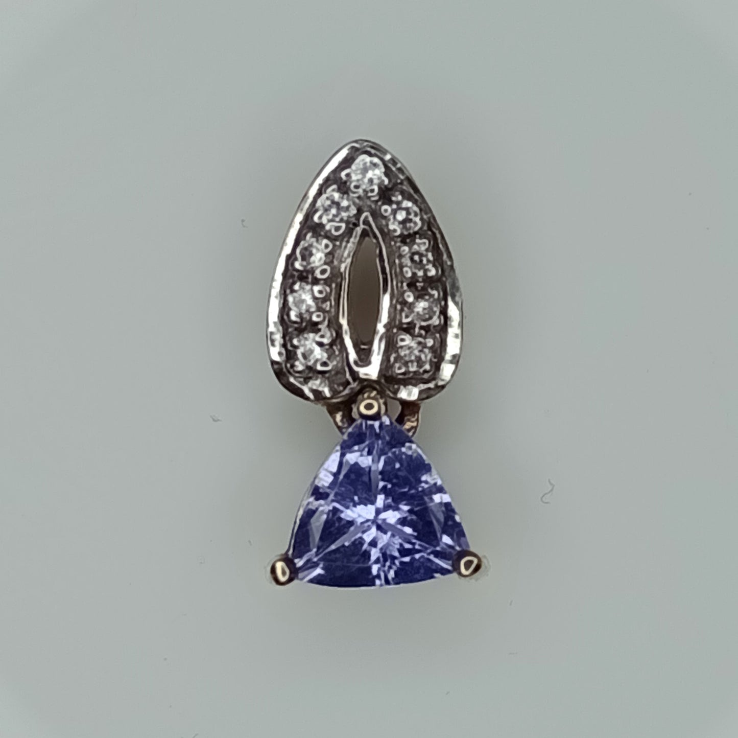 9K Fancy Tanzanite Gold Earrings and Pendant