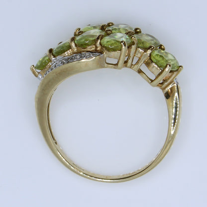 Capelinha Sphene 9k Gold Ring