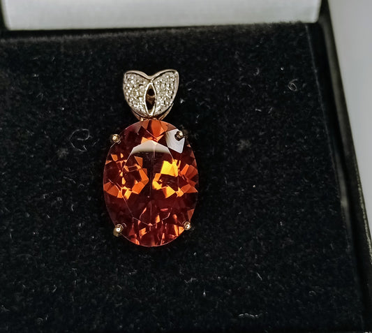 9K Madeira Citrine Gold Pendant