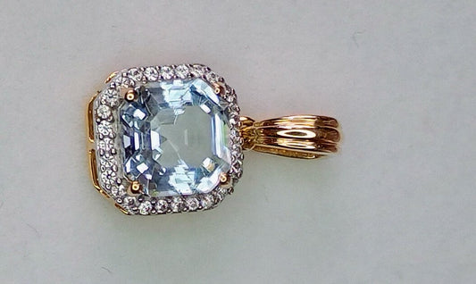 Asscher Cut Sokoto Aquamarine & white Zircon 9k Gold Pendant