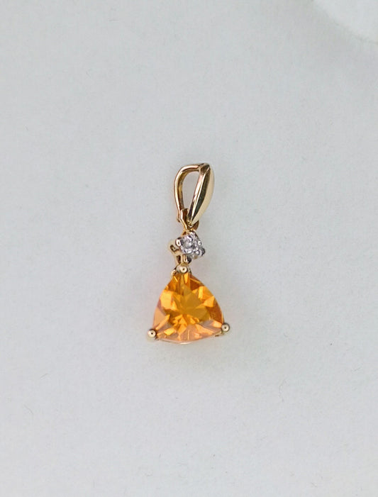 9K Buriti Fire Opal Gold Pendant