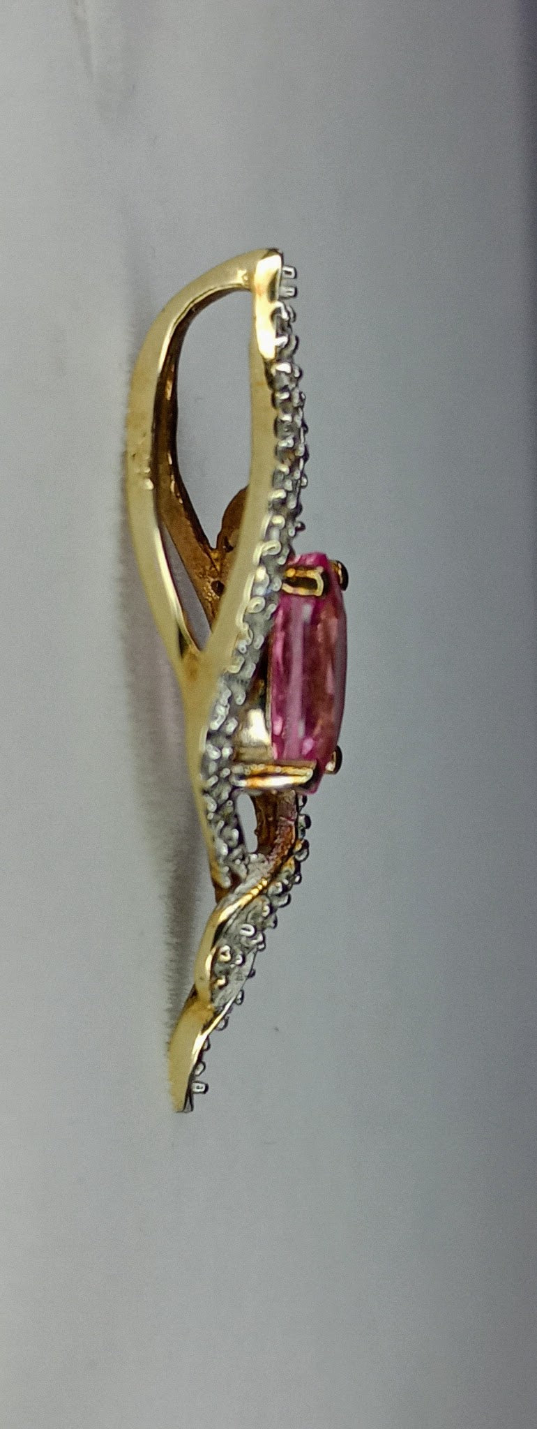 9K Ceylon Pink Sapphire Gold Pendant