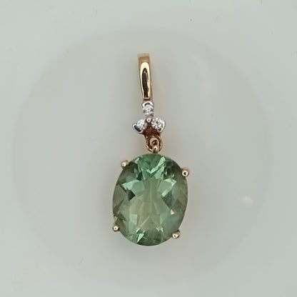 9K Caribbean Teal Flourite 9k Gold Pendant